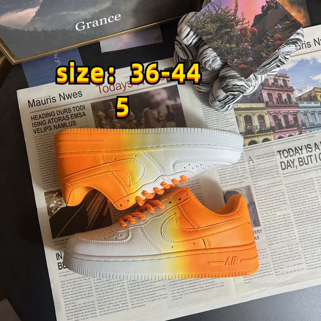 NIKE  30.69$  code 436-9788-T