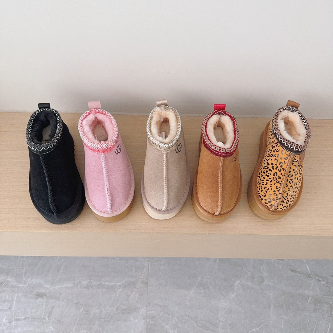 UGG 33.99$  code 279-10486-T