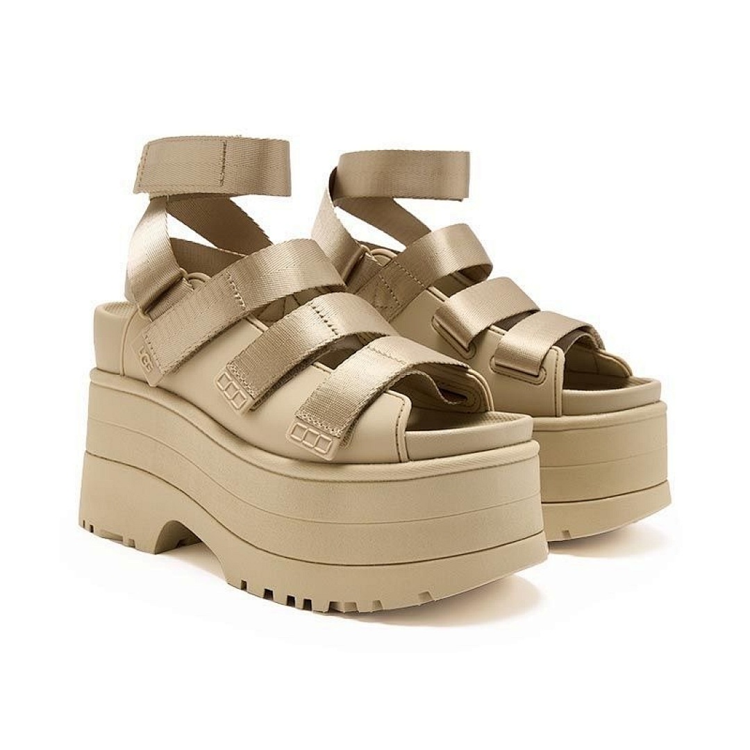 UGG 92.9$   11039-T