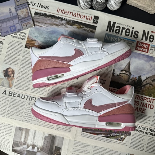 NIKE 31.99$  code 477-9654-T