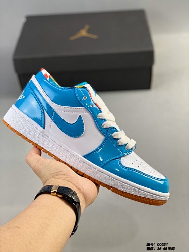Nike Air Jordan 1 $49.64    8487-T