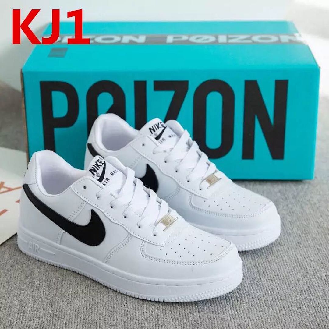 8736-T  NIKE 24.99$