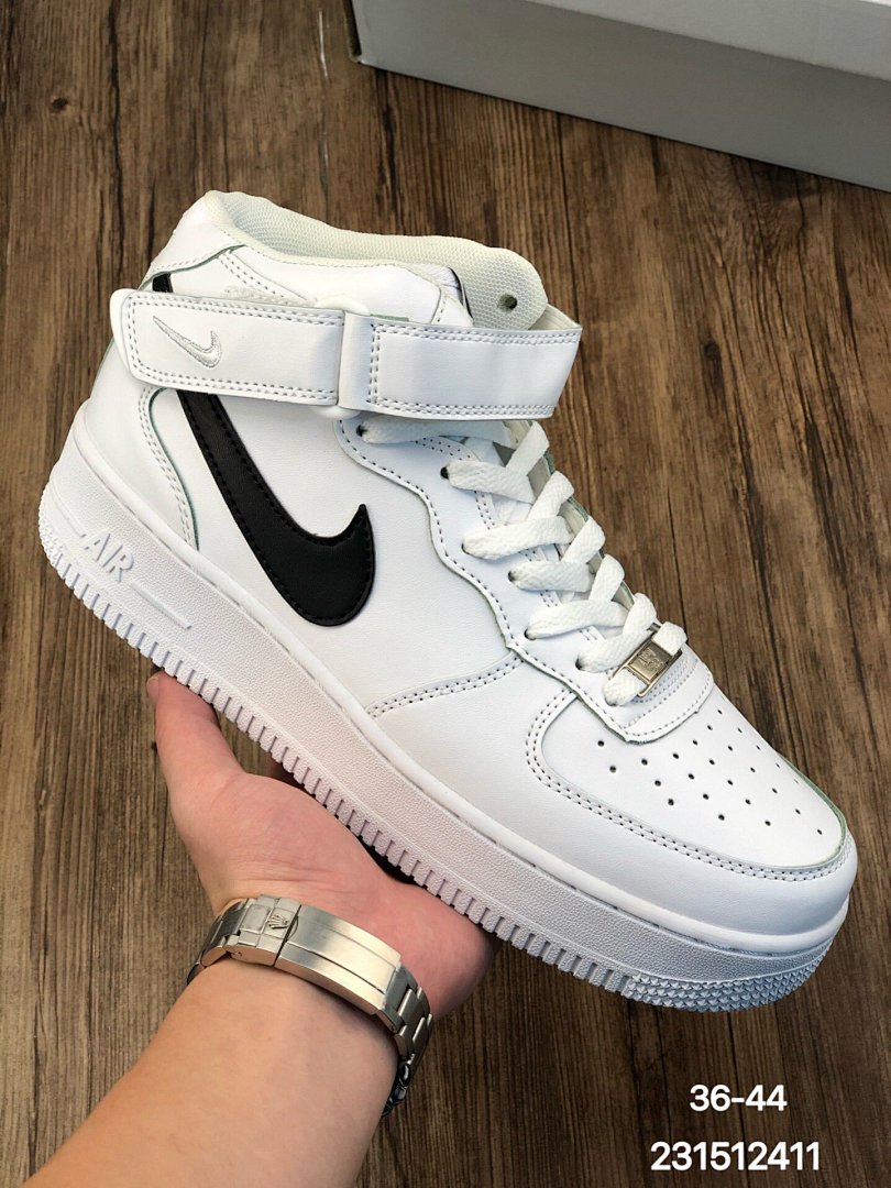 Nike Air Force 1 45.22$ code 8384-T