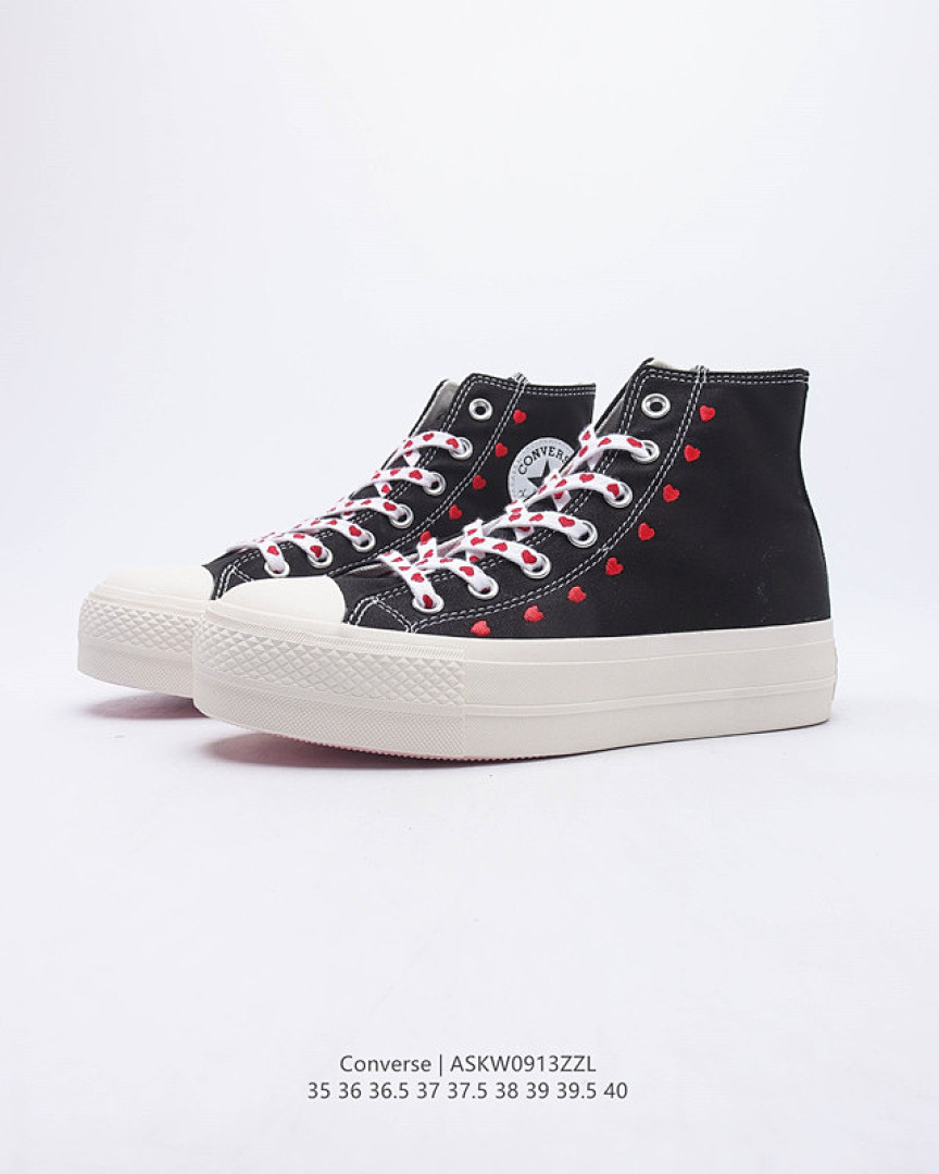 8881-T     42.33 Converse Chuck 1970 with Platform