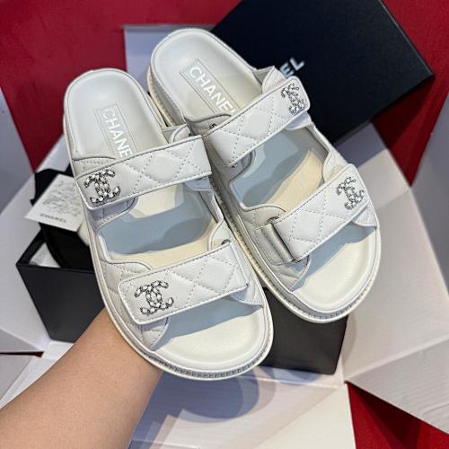 CHANEL 79.99$  code 449-10664-T