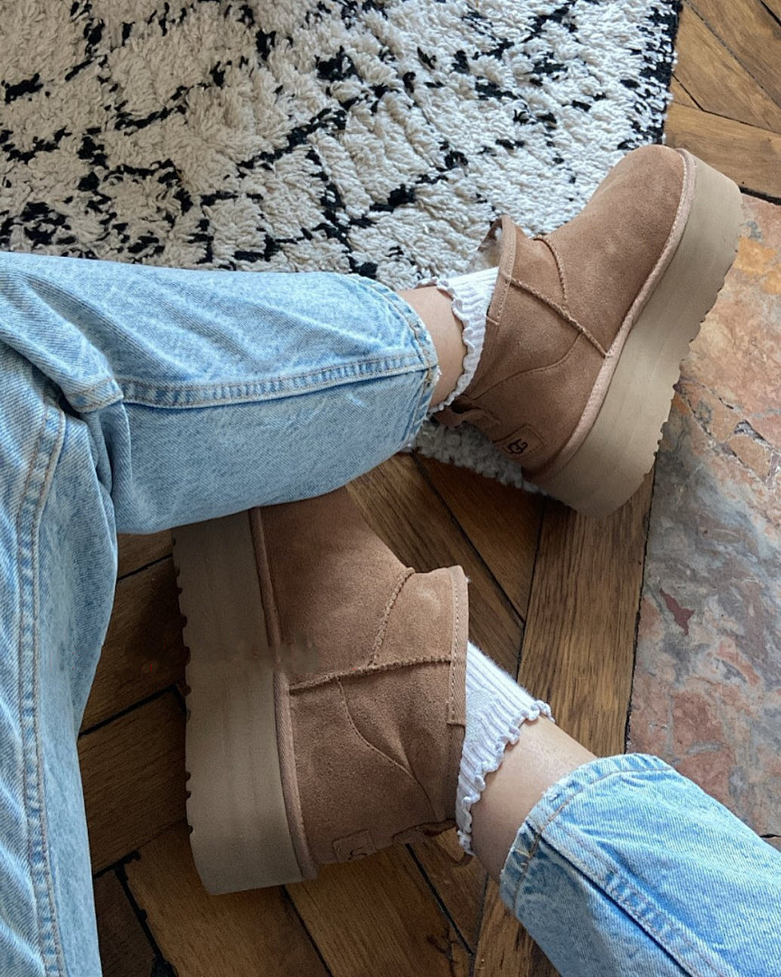 9204-T    44.99$ ugg