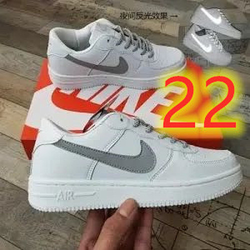 9010-T   26.83$  NIke