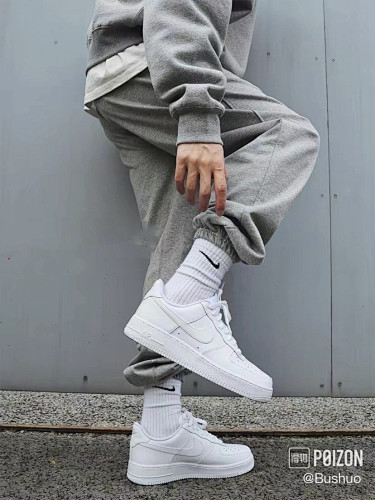 9194-T   43.25$ NIKE AIR