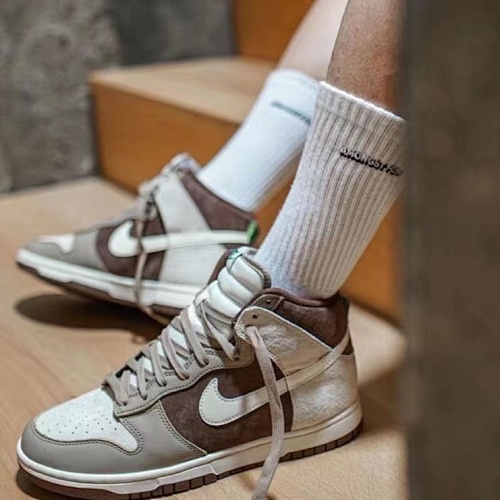 NIKE 36.44$ 编号code:8070-T