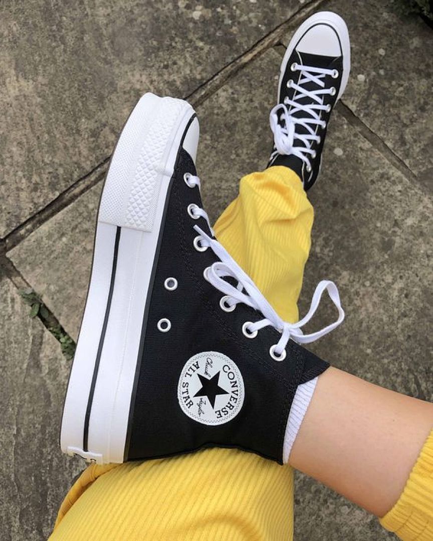 8703-T  41.59$ Converse