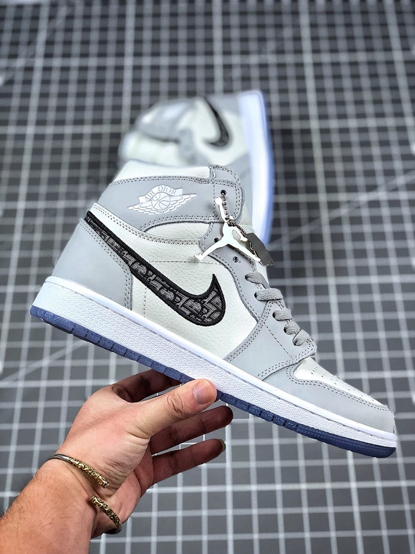 8697-T   Air Jordan 1 $45.94