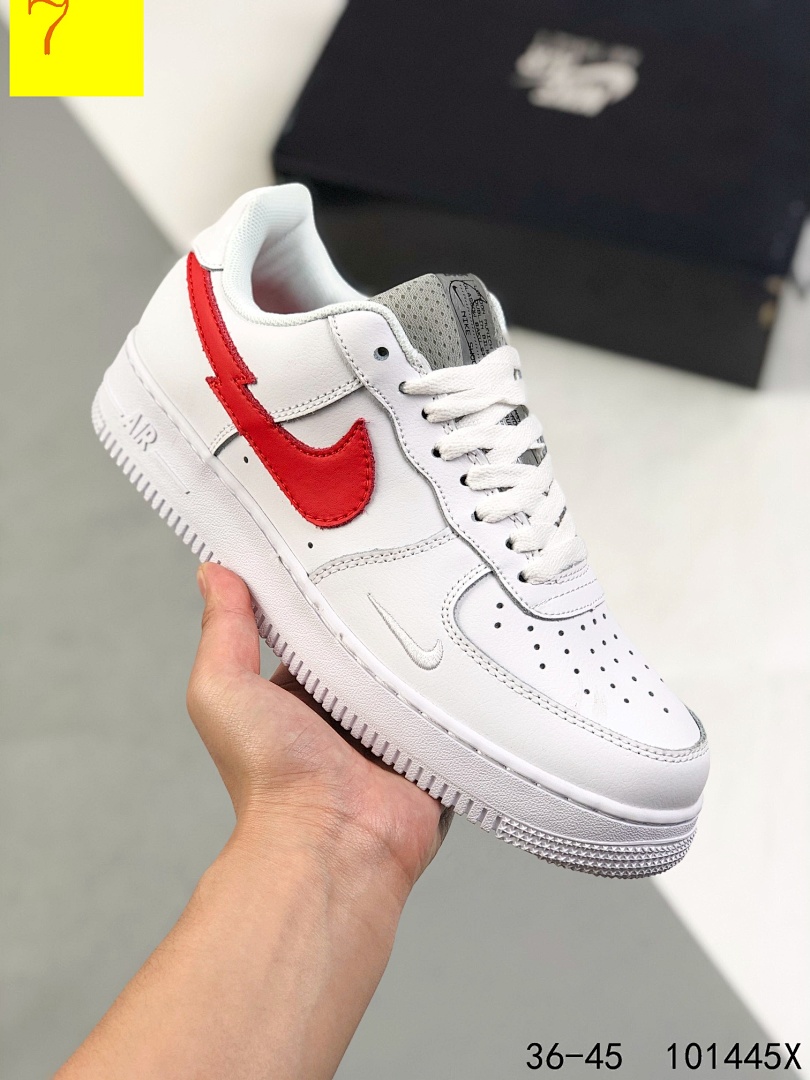 8616-T   1Nike Air Force 1  35.33$