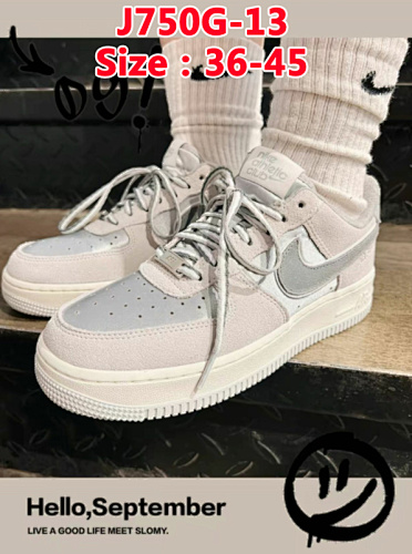 8678-T   45.66$ NIKE