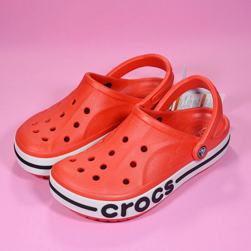 31.99 Crocs Classic Clogs Sandals    9973-T