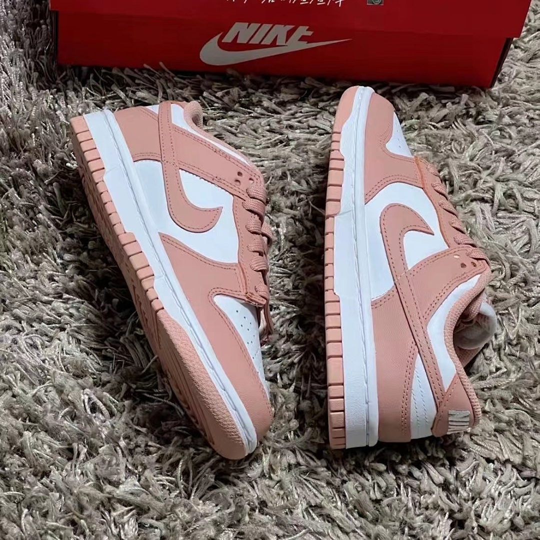 NIKE 41.99$  code 351-9820-T