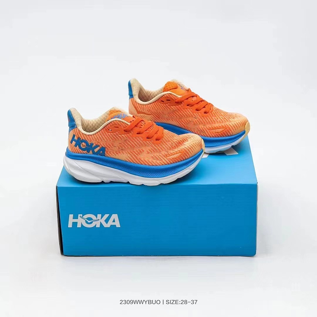 HOKA  41.99$   code   294-9618-T