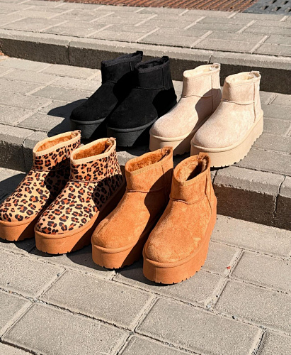 UGG  50$    10399-T