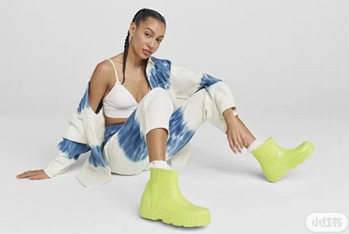 UGG rain boots  $58     10041-T