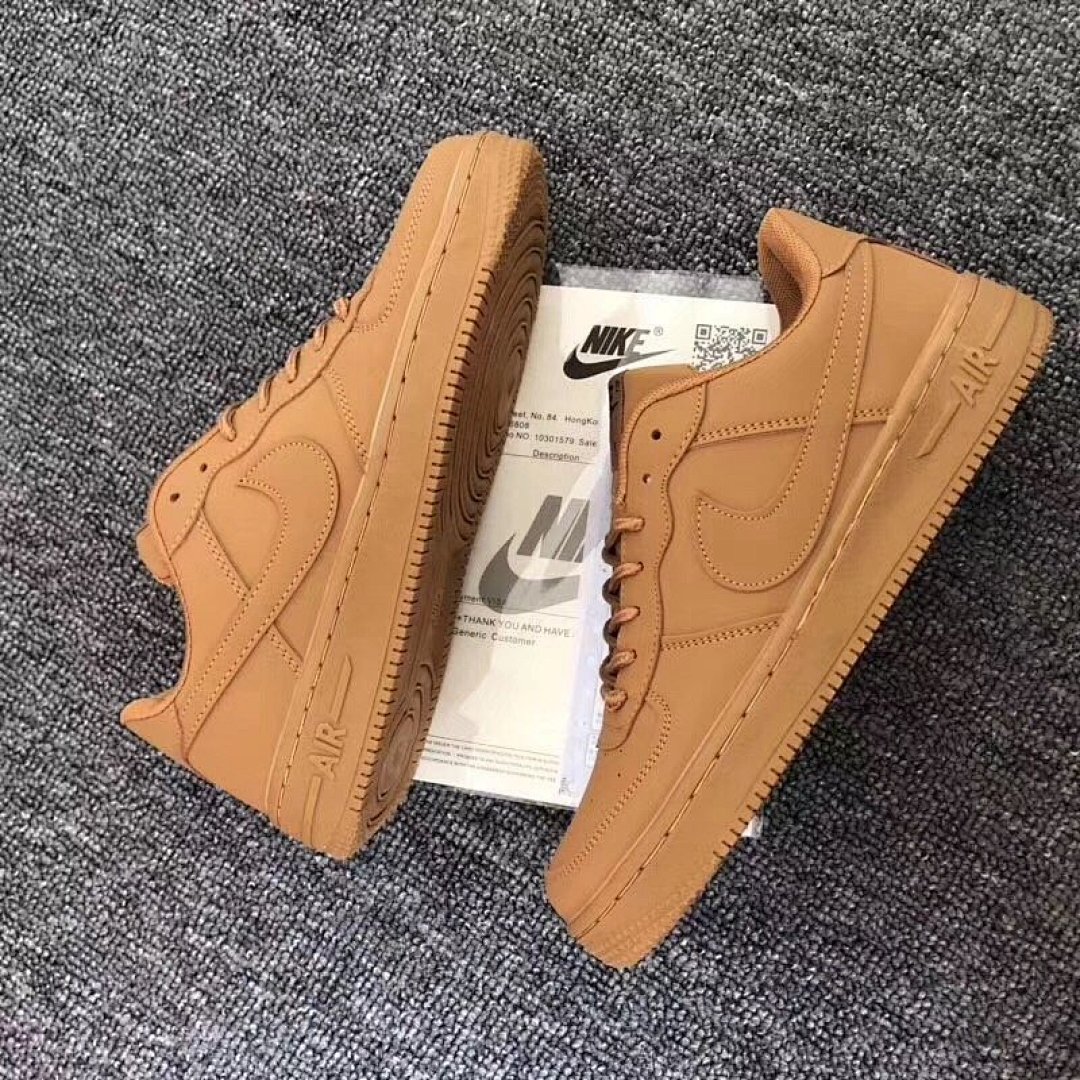 8797-T    27.31$Nike