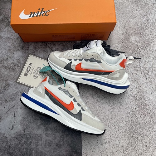 9039-T     Real shot sacai x nike 37.76$