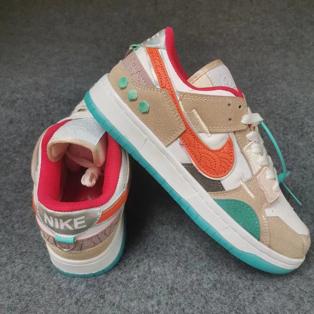Nike Dunk Low Scrap · 4696