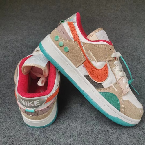 Nike Dunk Low Scrap · 4696