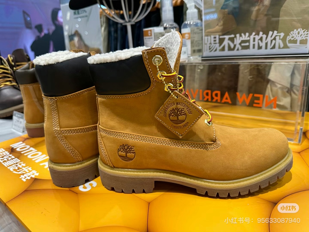 Timberland Premium 6-Inch Waterproof Warm-Lined Boot · 6147 — תמונה 8