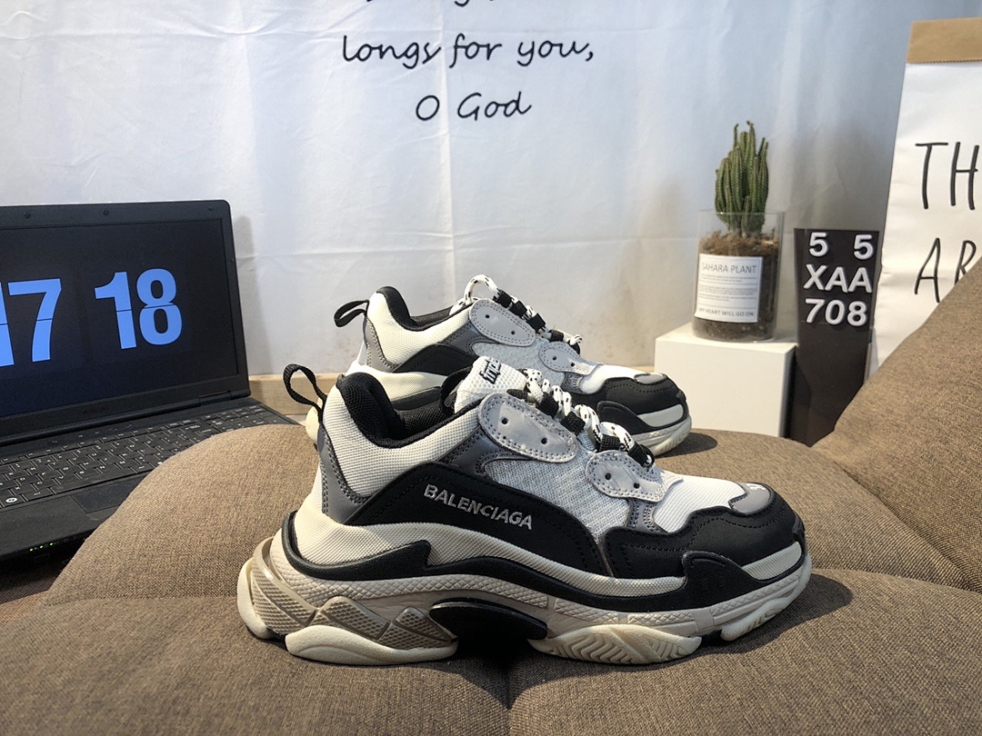 Balenciaga Triple S · 5013 — תמונה 16