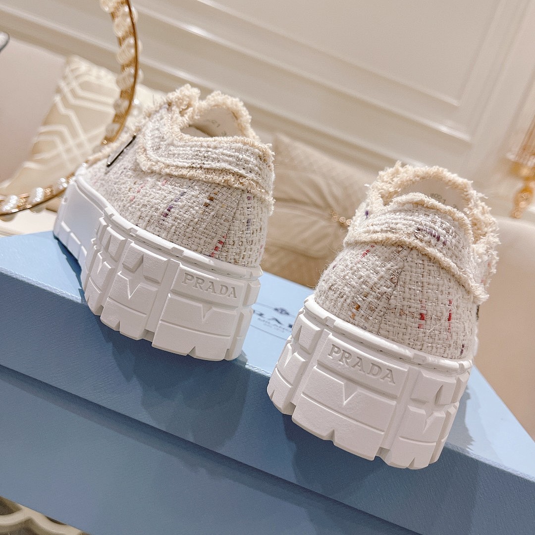 Prada Double Wheel · 5511 — תמונה 17