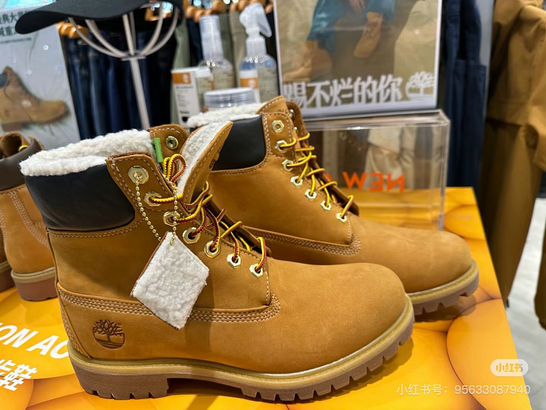 Timberland Premium 6-Inch Waterproof Warm-Lined Boot · 6147 — תמונה 7