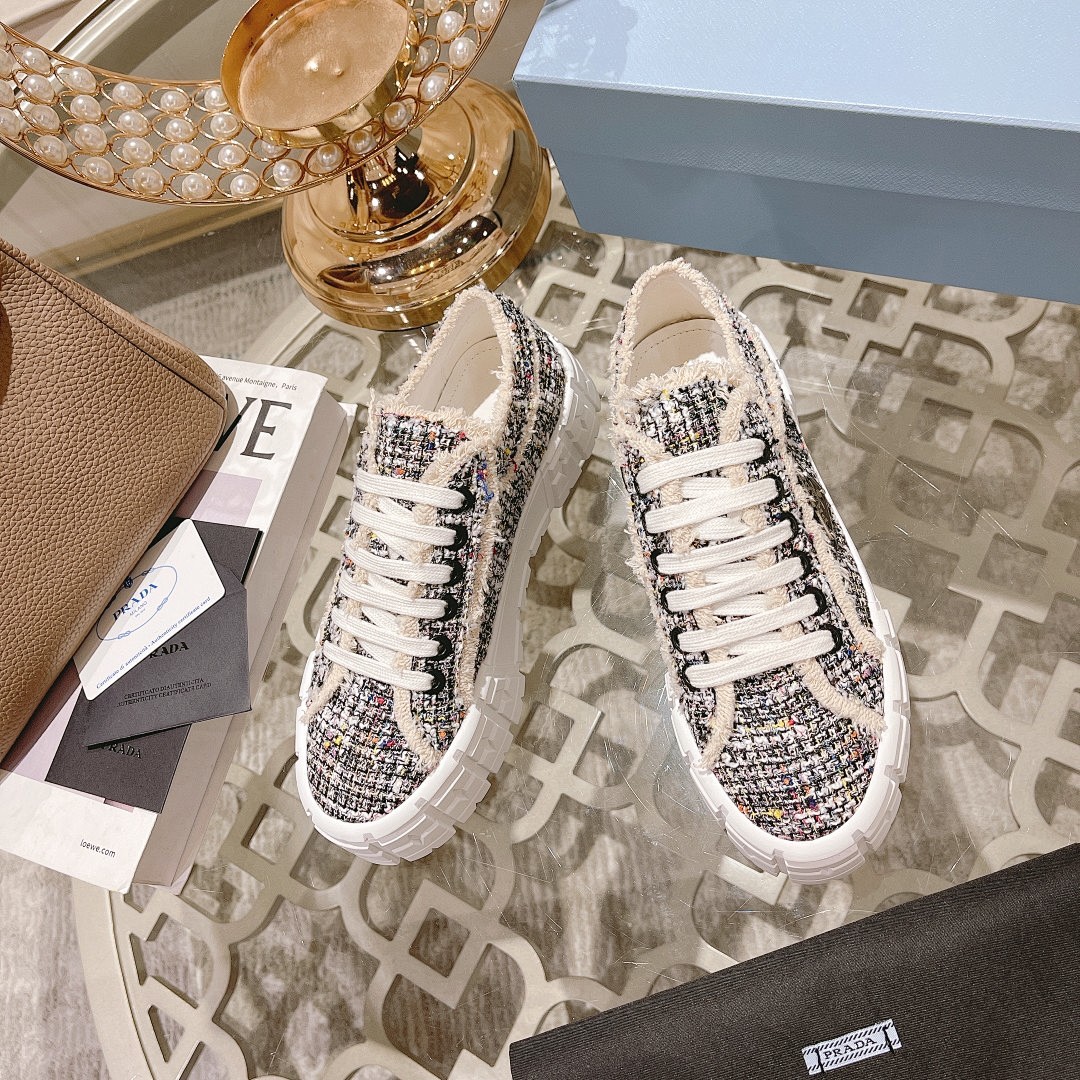 Prada Double Wheel · 5511 — תמונה 24