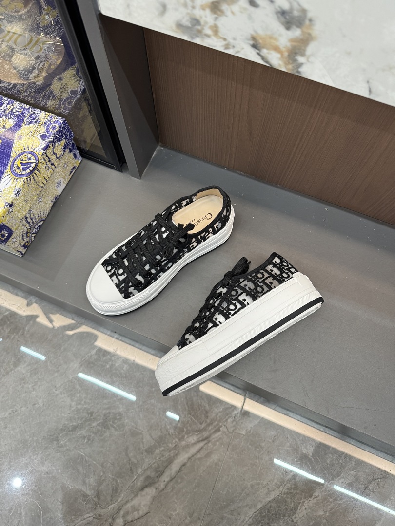Walk'n'Dior Platform Sneaker · 6431 — תמונה 27