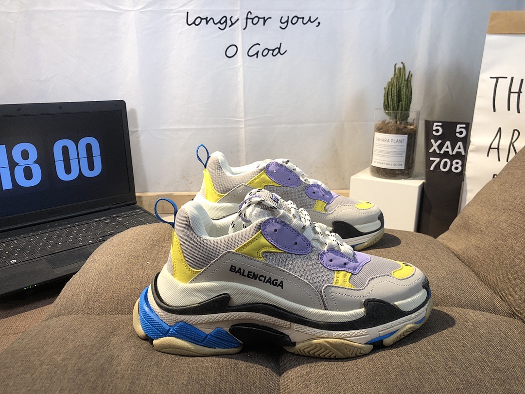 Balenciaga Triple S · 5013 — תמונה 10