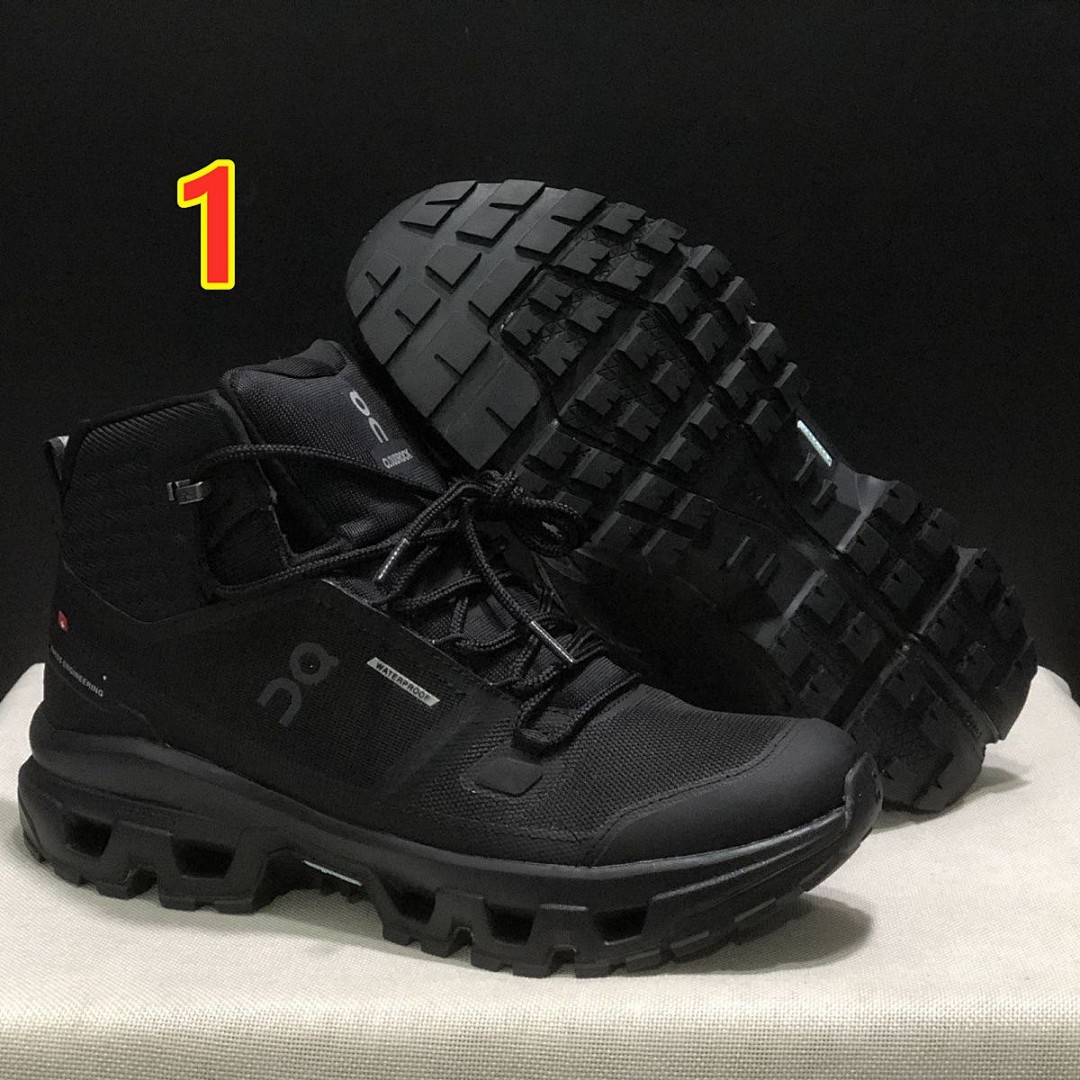 On Cloudrock Mid Waterproof · 6039