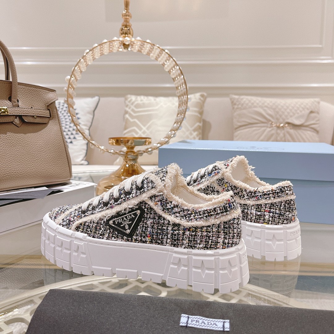Prada Double Wheel · 5511 — תמונה 11