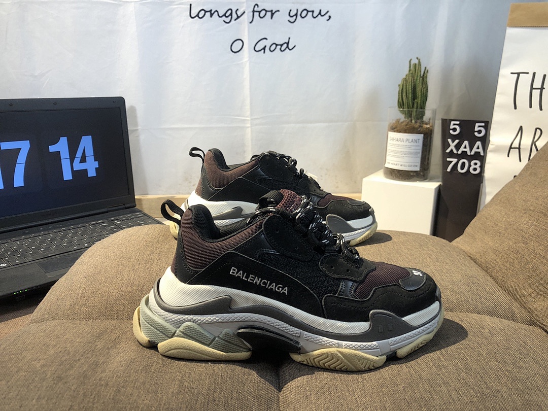 Balenciaga Triple S · 5013 — תמונה 12