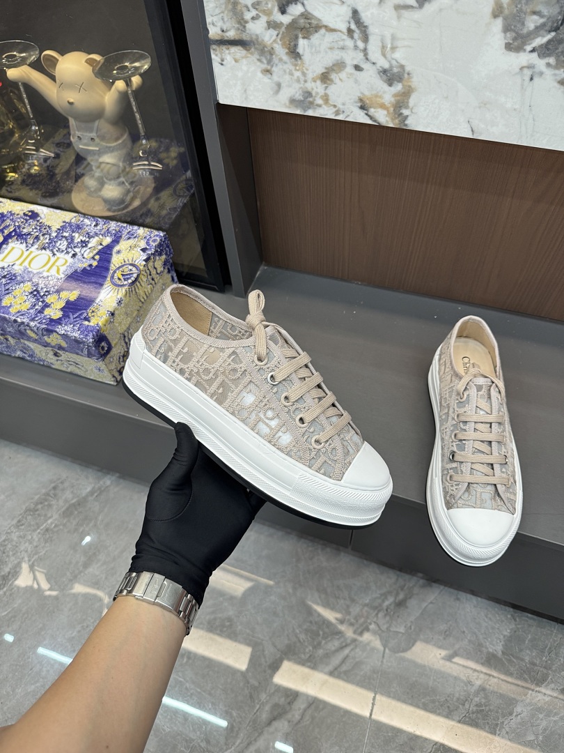 Walk'n'Dior Platform Sneaker · 6431 — תמונה 15