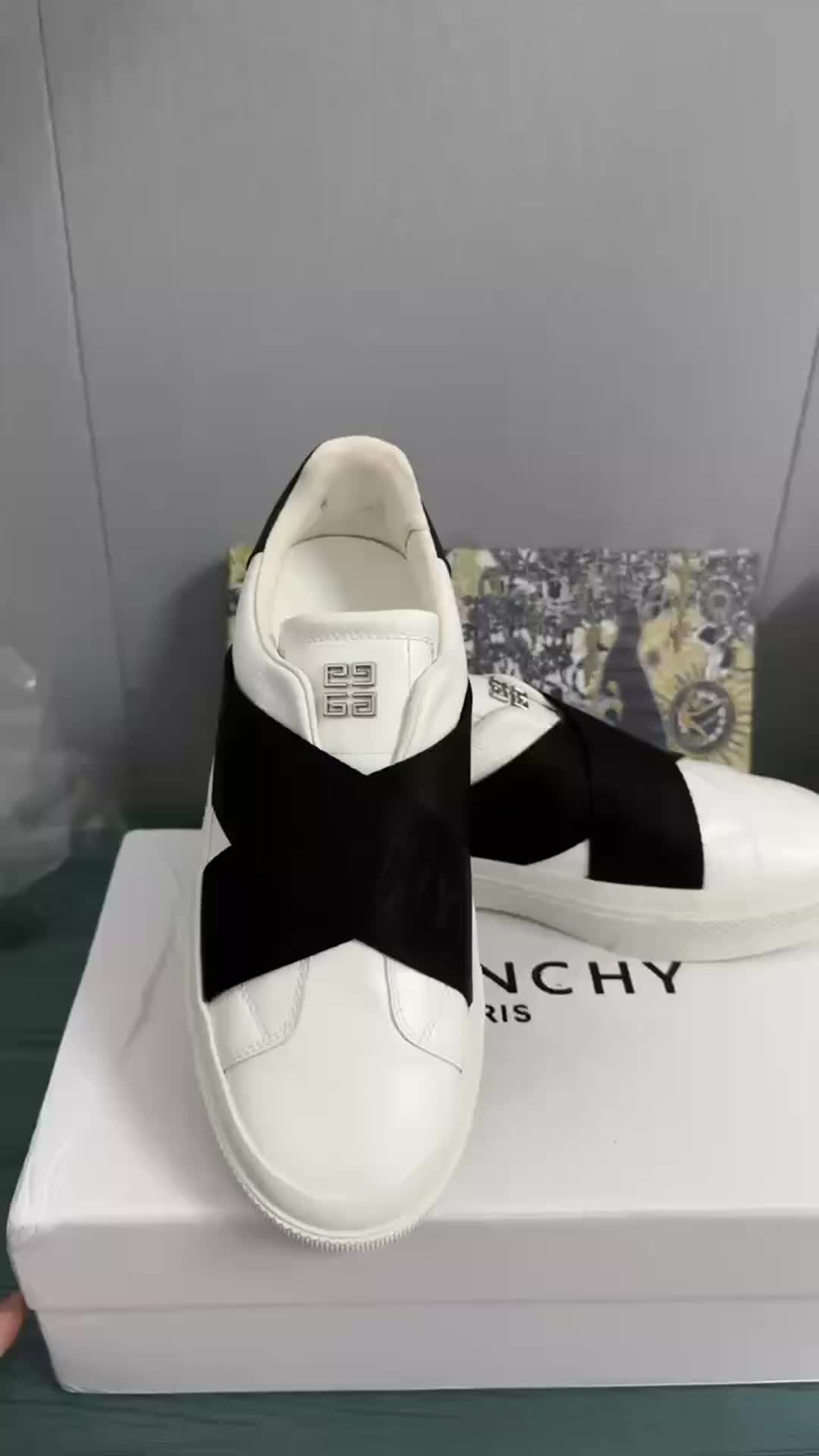 Givenchy City Sport · 4963 — תמונה 3