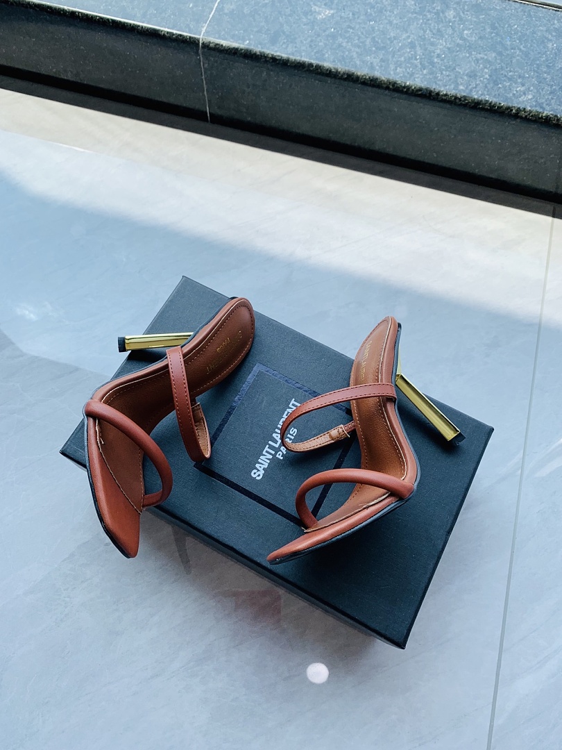 Saint Laurent Jill · 6410 — תמונה 9