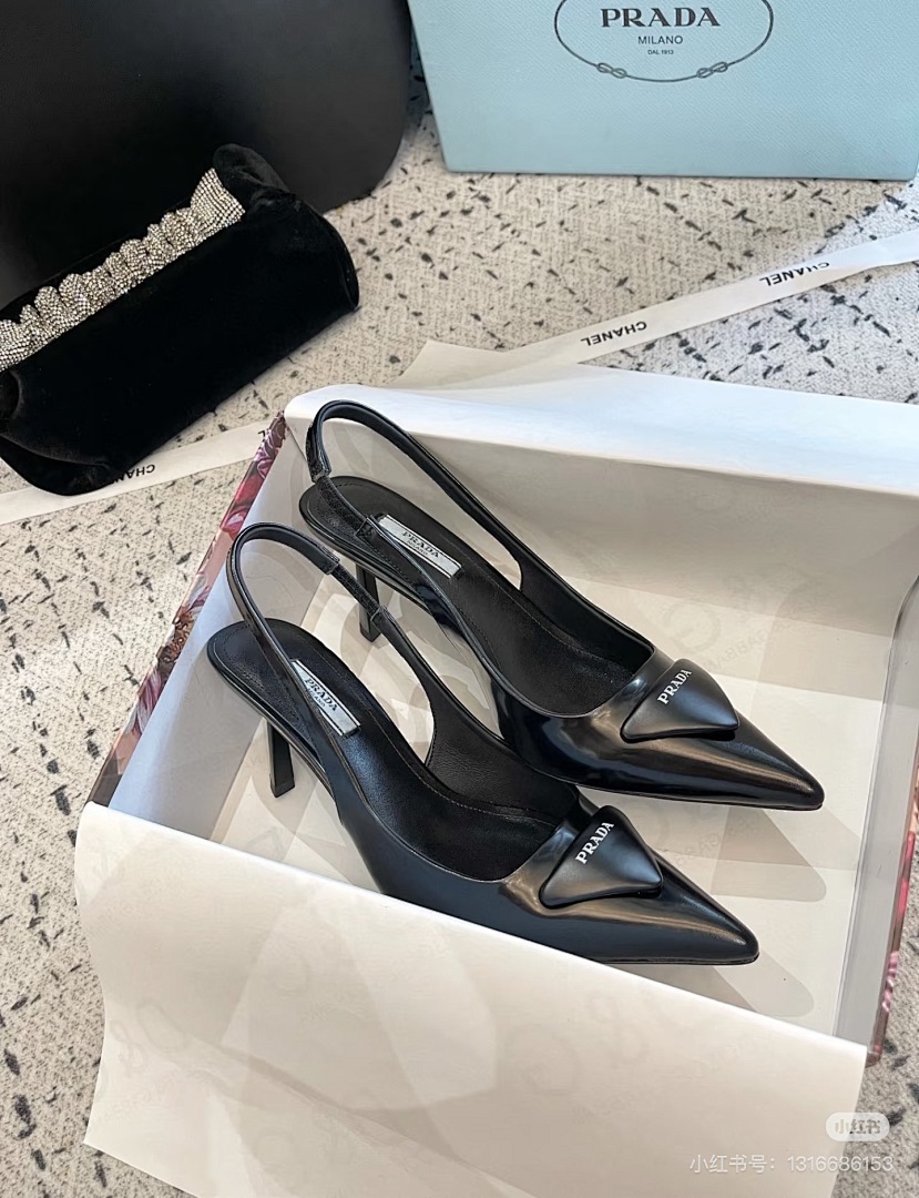 Prada Slingback Pumps · 6183 — תמונה 9