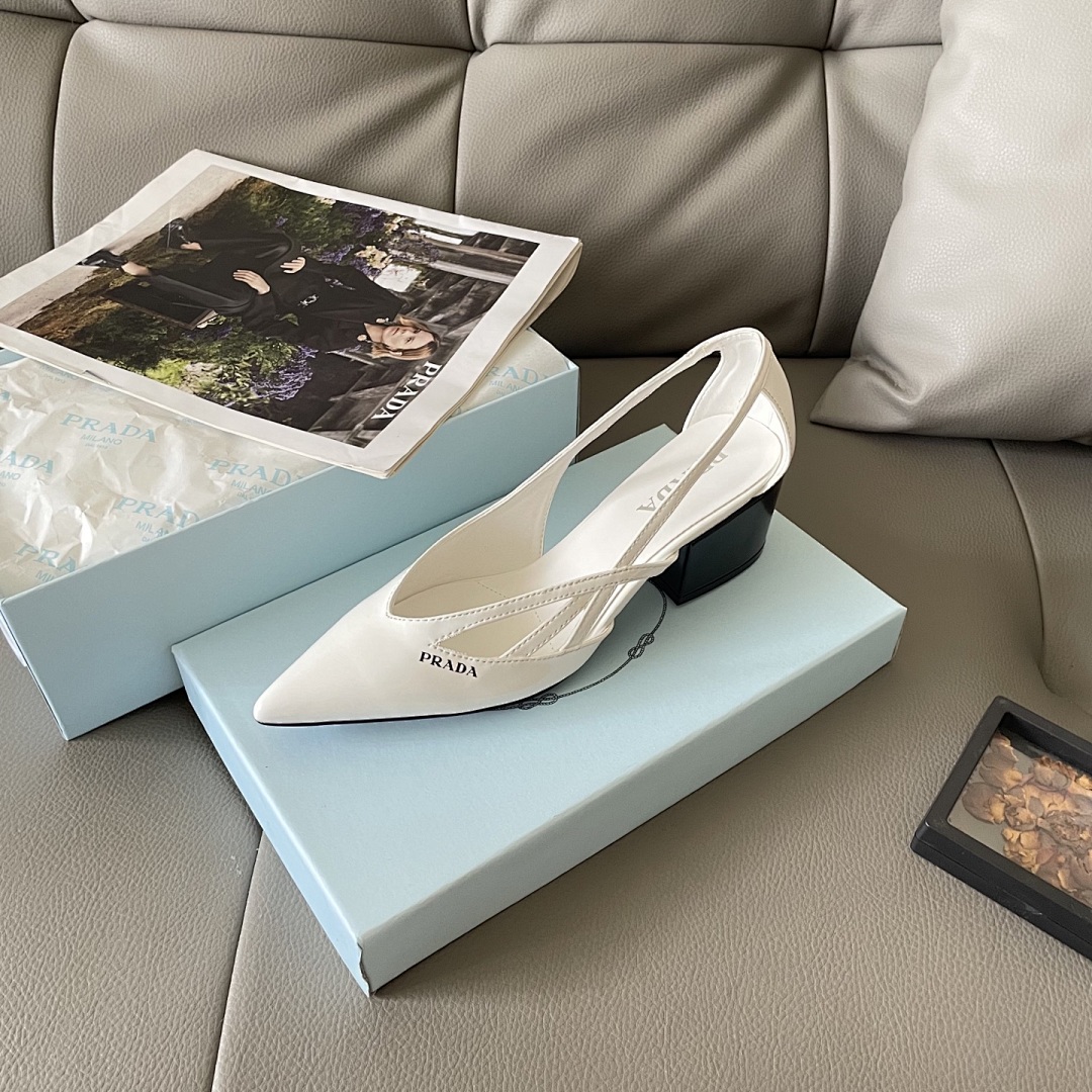 Prada Spazzolato Triangle Logo Slingback · 5439 — תמונה 26