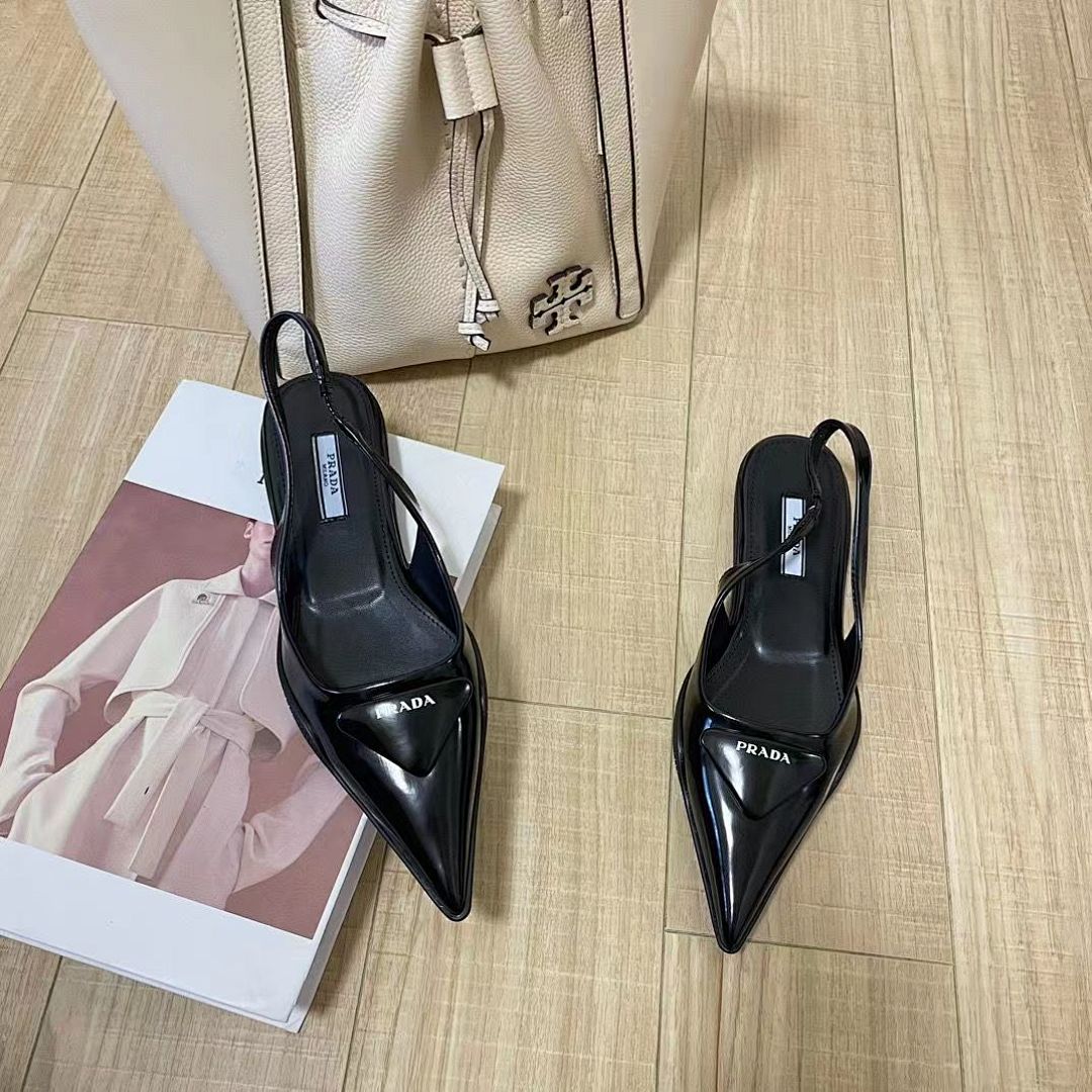 Prada Slingback Pumps · 3647 — תמונה 7