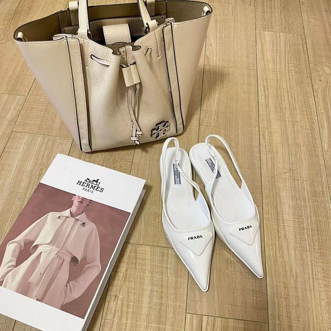 Prada Slingback Pumps · 3647 — תמונה 13
