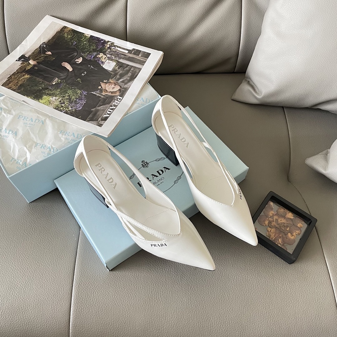 Prada Spazzolato Triangle Logo Slingback · 5439 — תמונה 23