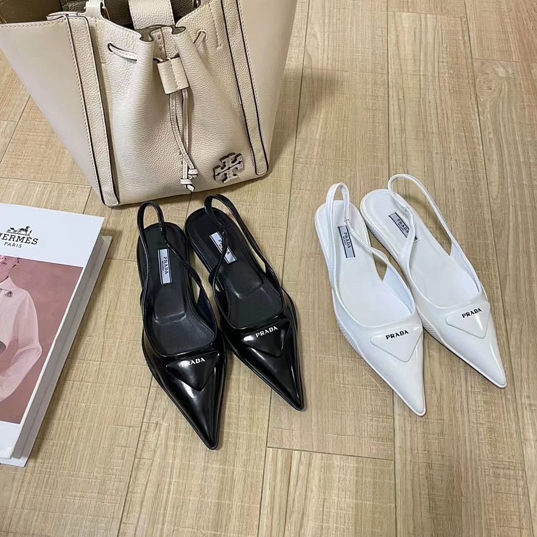 Prada Slingback Pumps · 3647