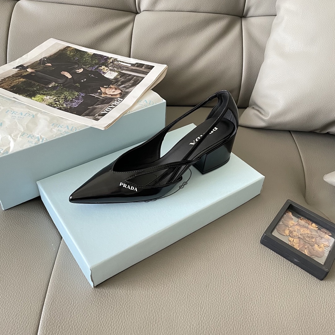 Prada Spazzolato Triangle Logo Slingback · 5439 — תמונה 58
