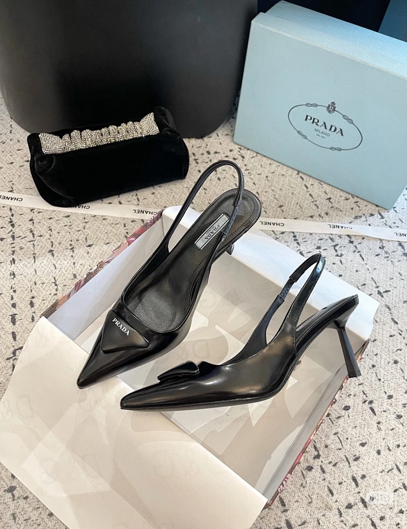 Prada Slingback Pumps · 6183 — תמונה 8