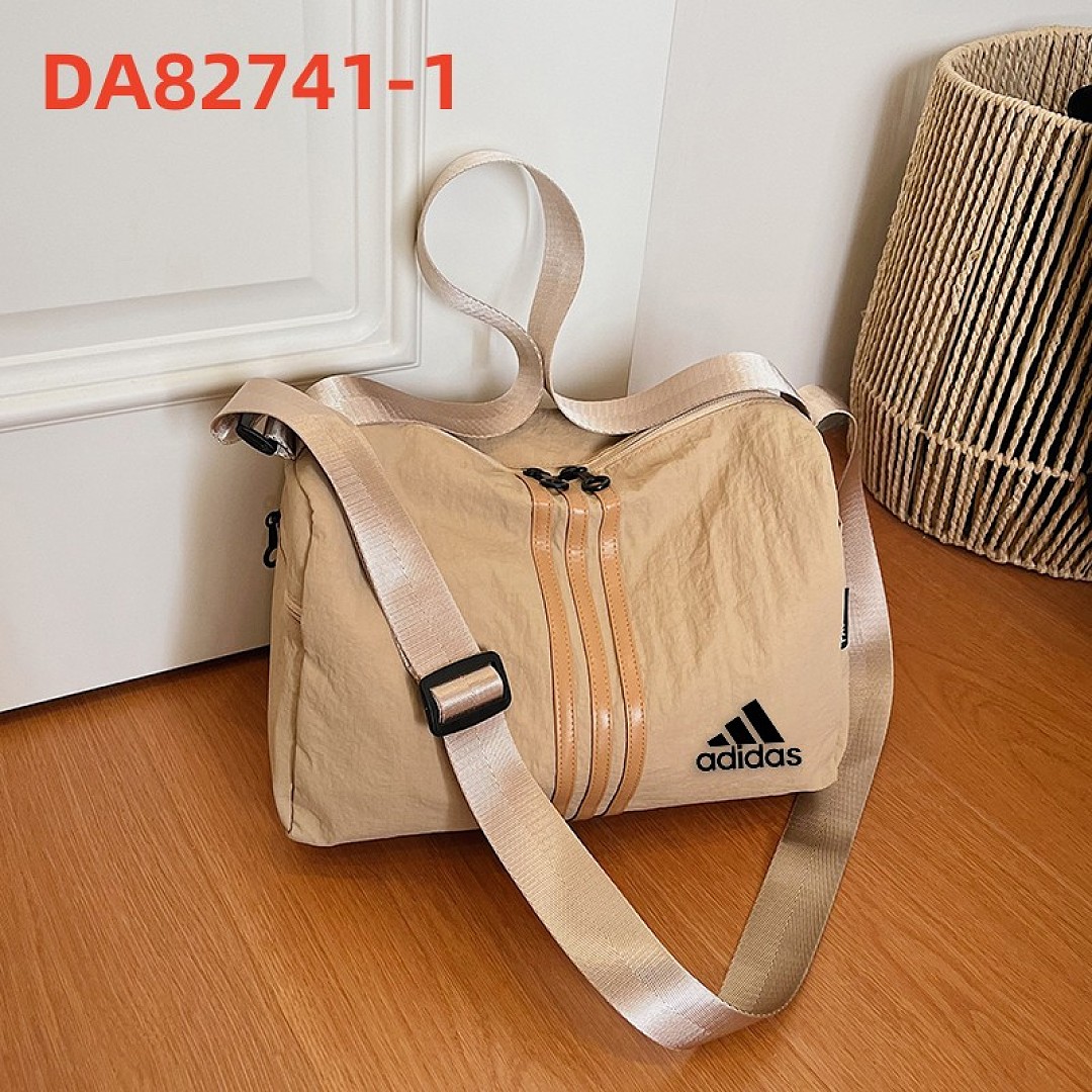 adidas DA82741