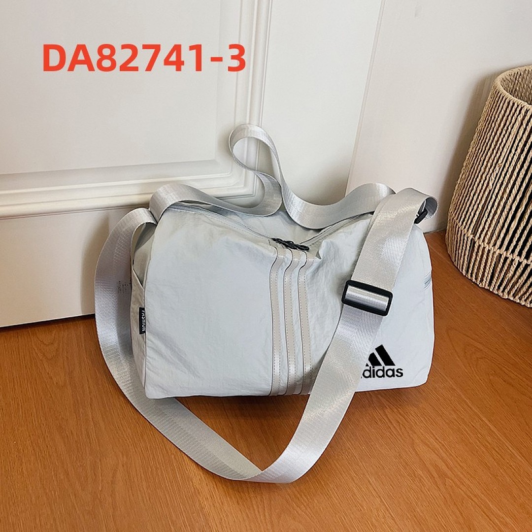 adidas DA82741