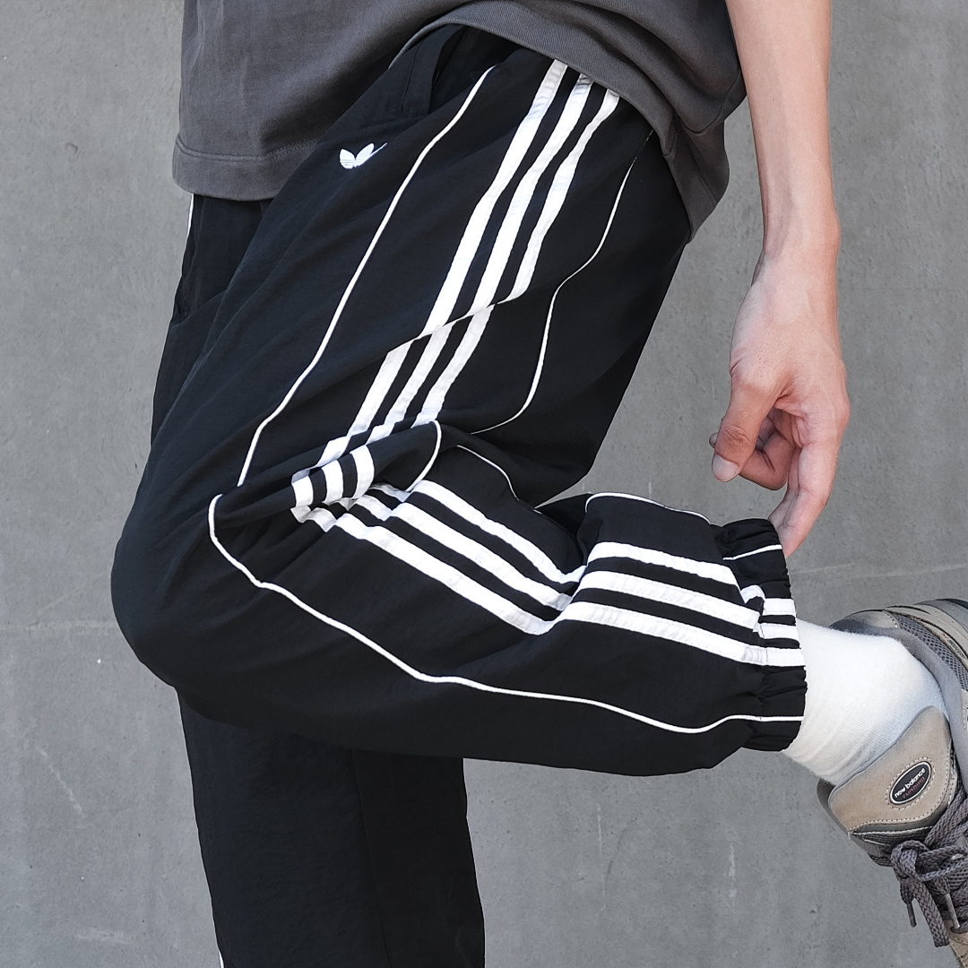 adidas LA0195 0196